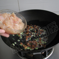 鸡肉香菇面的做法图解13