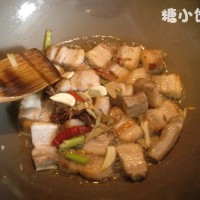 香辣版红烧肉的做法图解7
