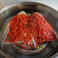 剁椒鱼头的做法图解4