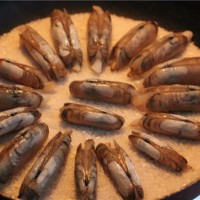 盐焗蛏子的做法图解7