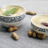 冬瓜薏米排骨汤的做法图解1