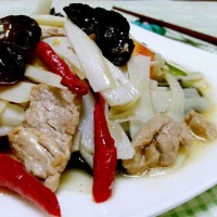 过节必备菜~~生炒莲菜的做法 图解6 -->