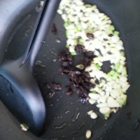豆豉肉末四季豆的做法 图解6 -->