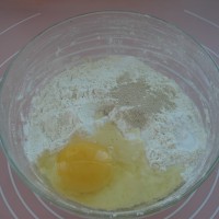 自制小油条的做法 图解2 -->
