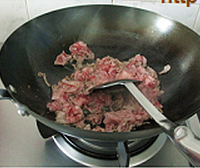 葱爆羊肉片的做法 图解4 -->