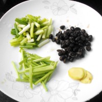 豆豉炒南瓜的做法 图解3 -->