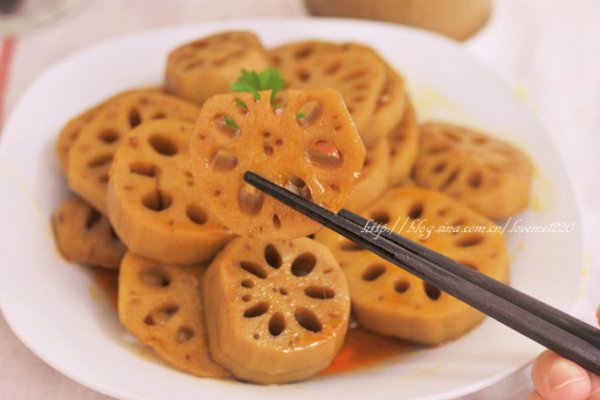 麻辣卤藕片的做法