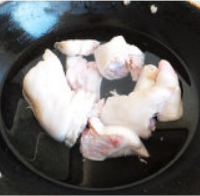 黄豆焖猪蹄的做法 图解2 -->