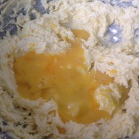 香蕉巧克力豆玛芬的做法 图解4 -->