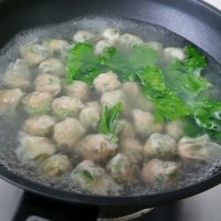 芹菜小馄饨的做法 图解4 -->