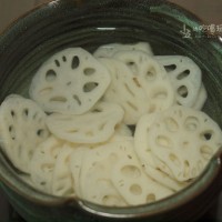 炝拌藕片的做法 图解6 -->