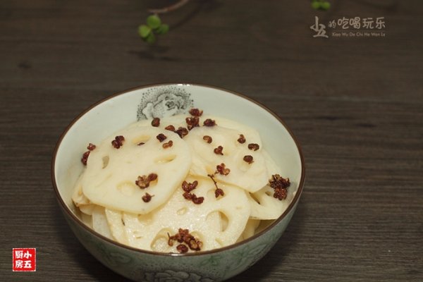 炝拌藕片的做法