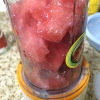 西瓜牛奶的做法 图解1 -->