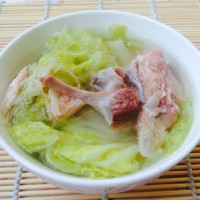 咸猪骨大白菜汤的做法 图解10 -->