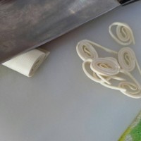 不能再简单了红油凉拌千张丝的做法 图解2 -->