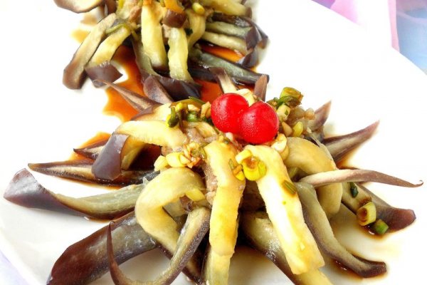 酿肉菊花茄子的做法