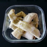 夏季开胃小菜 酸爽红油笋尖的做法 图解1 -->