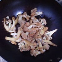 素炒花菜的做法 图解6 -->