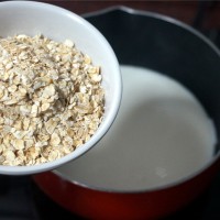 牛奶燕麦糊的做法 图解3 -->