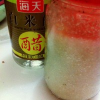 夏日超简易自制凉品-冰镇糖醋黄瓜的做法 图解4 -->