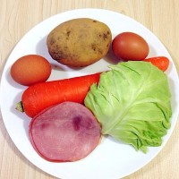 健康早餐土豆鸡蛋饼的做法 图解1 -->