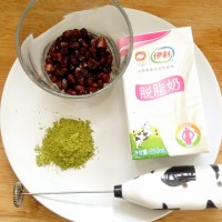 红豆抹茶拿铁的做法 图解1 -->