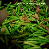 豇豆炒腊肉的做法 图解6 -->