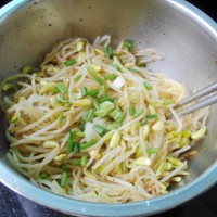 辣拌黄豆芽的做法 图解5 -->