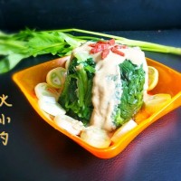 浇汁菠菜的做法 图解3 -->