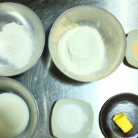 巨无霸黑椒牛肉汉堡的做法 图解1 -->