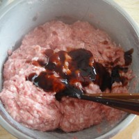 咸蛋黄大肉包的做法 图解7 -->