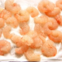微波炉蒸虾饺的做法 图解6 -->
