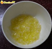 蒜蓉粉丝蒸元贝的做法 图解2 -->
