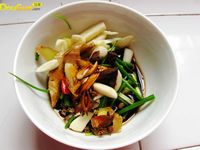 鲫鱼抹锅饼的做法 图解4 -->