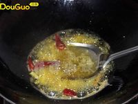 蒜苗炒腊肉的做法 图解4 -->