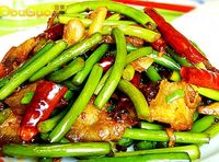 蒜薹回锅肉的做法 图解5 -->