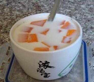 木瓜牛奶汤的做法