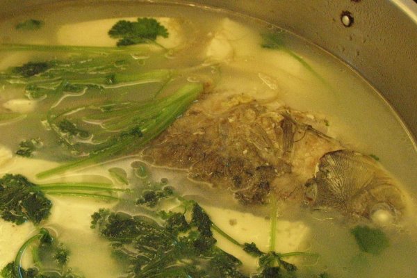 鲫鱼豆腐汤的做法