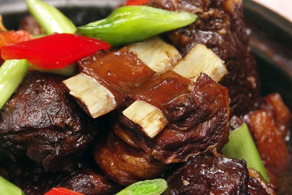 红烧羊肉的做法
