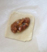 #九阳烘焙剧场#烤箱试用----叉烧酥的做法 图解24 -->