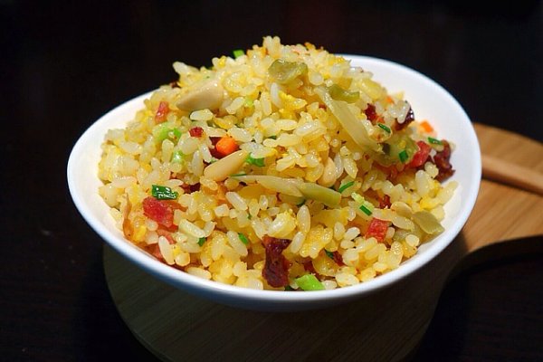 家常小炒饭的做法