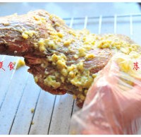 外酥里嫩好吃到尖叫蒜香孜然烤羊腿的做法 图解6 -->