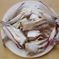 豆果独家:葱姜炒蟹的做法 图解2 -->