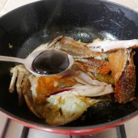 豆果独家:葱姜炒蟹的做法 图解7 -->