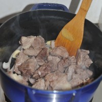 番茄红酒炖牛肉的做法 图解2 -->