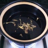 酒酿煮鸡蛋的做法 图解3 -->