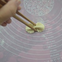 手工彩虹蝴蝶面的做法 图解7 -->