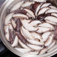 冬荫功香菇的做法 图解2 -->