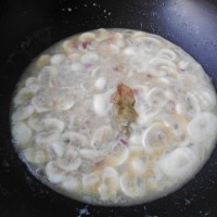奶油蘑菇浓汤的做法 图解7 -->