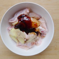 豆果独家:塔吉鸡翅的做法 图解2 -->